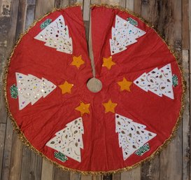Vintage 34' Handmade Felt Christmas Tree Skirt