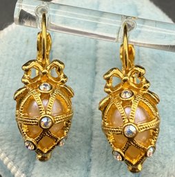 Joan Rivers Signed Faberge Egg Gold Tone Pearlized Earrings