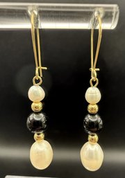 14KT Yellow Gold Honora Pearl And Onyx Gold Ball Drop Earrings -2.1 Grams