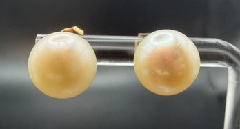 14KT Yellow Gold 9mm Pearl Stud Earrings - 2.72 Grams