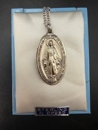 Sterling Silver .925 Vintage Creed Mary Pray For Us Pendant Necklace - .53 TOZ