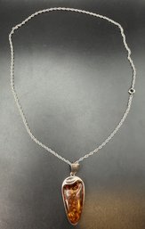 Sterling Silver .925 Baltic Amber Pendant 24 Inch Chain Necklace - .69 TOZ