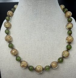 Vintage Italian Murano Glass Cream Green With Gold Flecks Bead Necklace