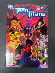 2005 Teen Titans #25 Comic Book - Mint