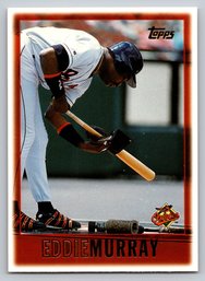 1997 Topps Eddie Murray Baseball Card - Mint