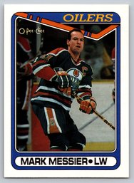 1990 O-Pee-Chee Mark Messier Hockey Card - Mint
