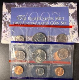 1997 P&D United States Mint Set With Kennedy Half Dollar