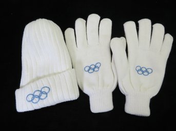 Torino Italy 2006 Winter Olympics Torch Hat And Gloves - Used