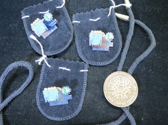 2008 International Luge Federation Calgary Canada Bolo Tie W/ Pins