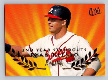 1995 Fleer Ultra 2nd Year Standout Ryan Klesko Insert Baseball Card - MINT