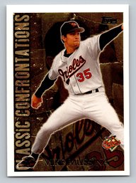 1996 Topps Mike Mussina Classic Confrontations Baseball Card - MINT
