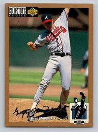 1994 Upper Deck Collector's Choice Greg Maddux Baseball Card - Gold Border Parallel - MINT