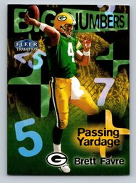 1998 Fleer Tradition Brett Favre Big Numbers Insert Football Card - MINT