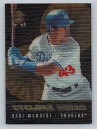 1995 Pinnacle SportFlix UC3 Cyclone Squad Raul Mondesi Insert Baseball Card - MINT