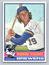 1976 Topps Robin Yount Signed Autographed Baseball Card - 2nd Year Card