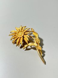 Vintage Isabelle Gold Tone Flower Brooch