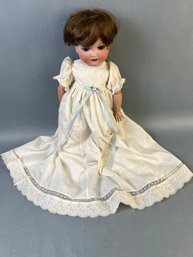 Antique 16 Inch AM 985 Doll.