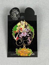 Disney Pin Trading 2005 Seasons Greetings Pin