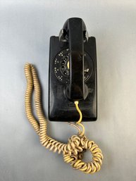 Vintage Wall Black Rotary Phone