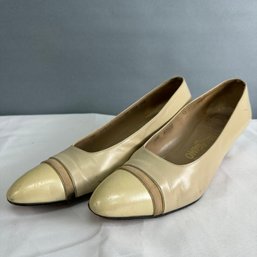 Beige Ferragamo Shoes -10AAA
