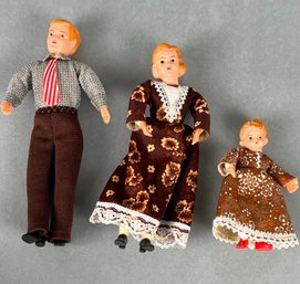 Doll House Family