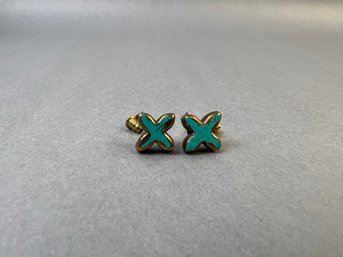 Gold Tone Fashion Earrings.