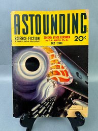 Astounding Science Fiction Pulp Novel     Dec 1941
