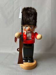 Original Steinbach Nut Cracker - English Beefeeder - Germany