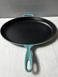 Le Creuset  Caribbean Signature Cast Iron Round Skillet