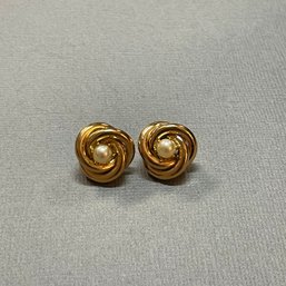 Costume Gold Tone & Faux Pearl Earrings.