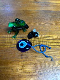 Fun Small Trio Of Art Glass Figures