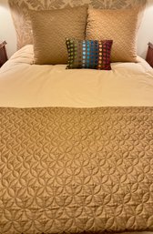 Queen Bedding - Pillows, Comforter & Duvet, Quilt, Weighted Blanket, Sheets