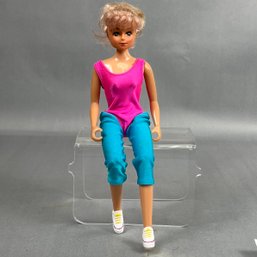 Vintage Great Shape Doll Resembles Barbie