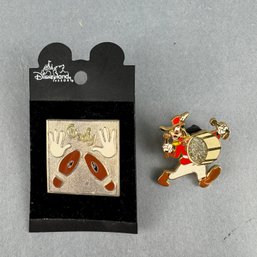 Disney - 2 Goofy Pins