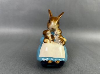 Beatrix Potter Mrs. Rabbit & Bunnies  Beswick England 1976
