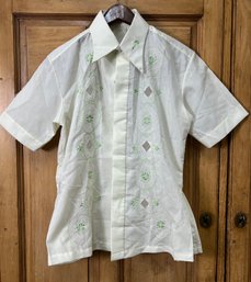 Cream And Green  Short-sleeve Button-up Shirt