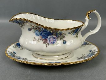 Royal Albert Moonlight Rose Gravy Boat And Saucer *local Pick Up Only*
