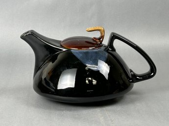 Simple Dining Teapot