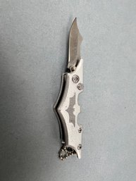 4.5 Inch Bat Wing Switch Blade Knife.