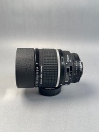 Nikon AF DC Nikkor 135mm 1:2