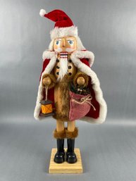 Santa With Lantern Nutcracker
