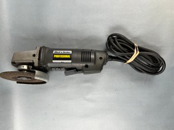 Black & Decker Professional 4.5 Inch Grinder: 4247