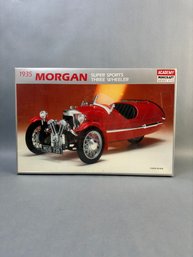 Morgan Super Sports Three-wheeler Academy/Minicraft  No. 1513  1:16
