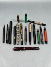 Lot Of Vintage Fountain Pen Lot