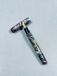 Vintage WearEver Gray & Pink Pearl Fountain Pen (14K Gold Filled Nib)