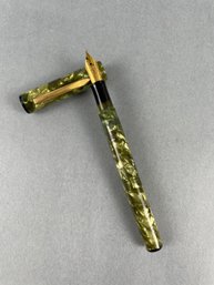Vintage Green Pearl Fountain Pen
