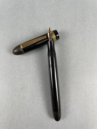 Vintage Pan Black Fountain Pen - 14k Nib