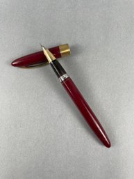 Vintage Sheaffers Burgundy Fountain Pen