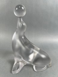 Vintage New Martinsville - Viking Frosted Glass Seal With Ball