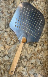 Fold Up Pizza Shovel
